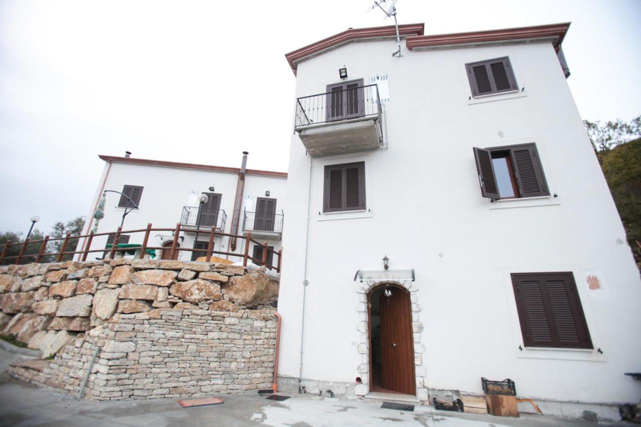 Villa Santa Maria Santa Maria del Molise Luaran gambar